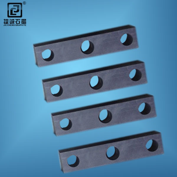 真空爐石墨連接片，真空爐石墨件石墨連接片，真空爐石墨配件，真空爐石墨件，真空爐石墨件生產(chǎn)廠家，真空爐石墨配件，真空爐石墨發(fā)熱元件